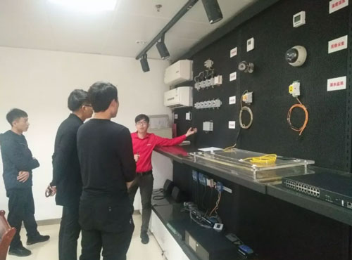 動力環(huán)境監(jiān)控系統(tǒng)方案及產(chǎn)品應用學習