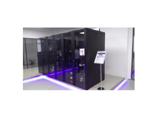 這套小型機房監(jiān)控系統(tǒng)，經(jīng)濟實惠！