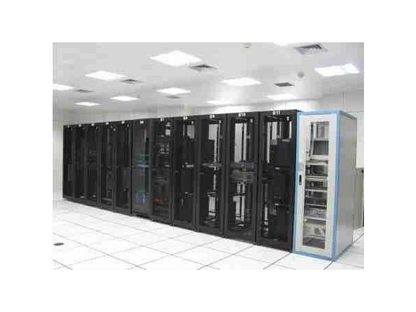 小型UPS電源機房動環(huán)監(jiān)控系統(tǒng)，可按需定制監(jiān)控內容！