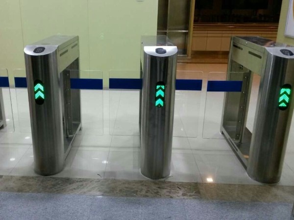 門(mén)禁一卡通系統(tǒng)，實(shí)現(xiàn)門(mén)禁控制智能化