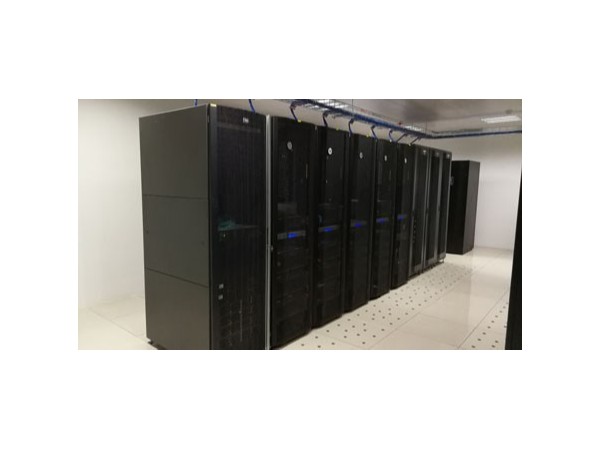 學校機房安裝監(jiān)控方案，要找誰做？